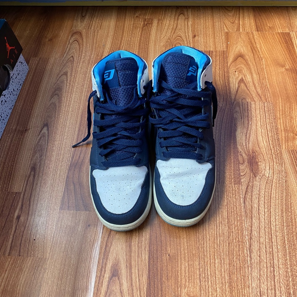 Air Jordan Retro 1 “Chris Paul PE”